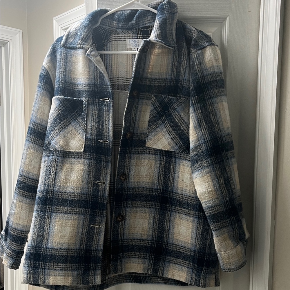 Time and Tru Plaid Jacket in Blue and Cream